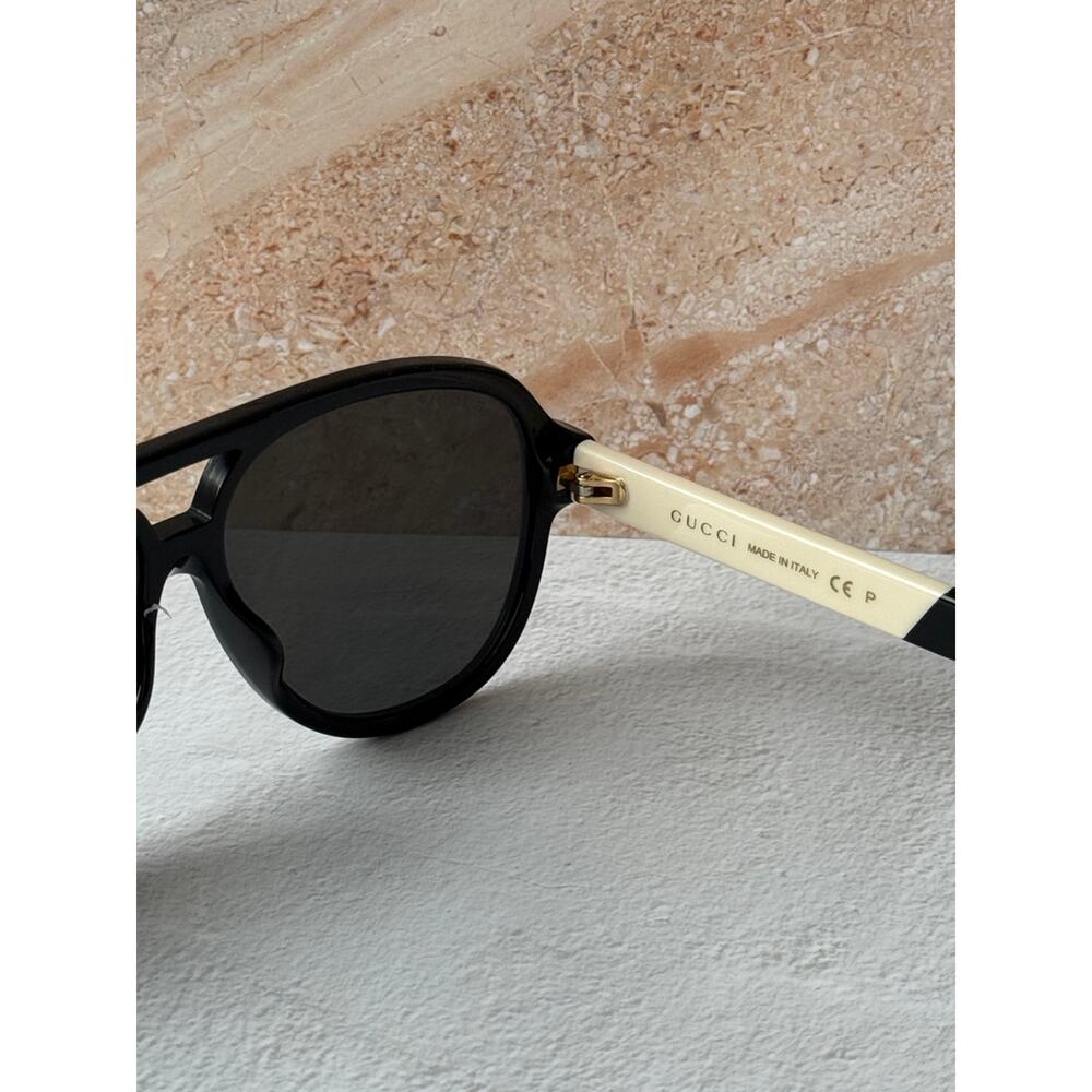 NEW Gucci GG0463S Black Polarized Aviator Sunglasses $530 - Picture 7 of 9